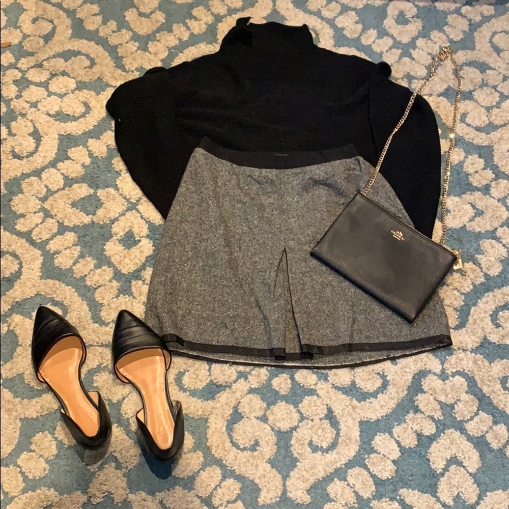 Guess Collection Gray Wool Mini Skirt - 4